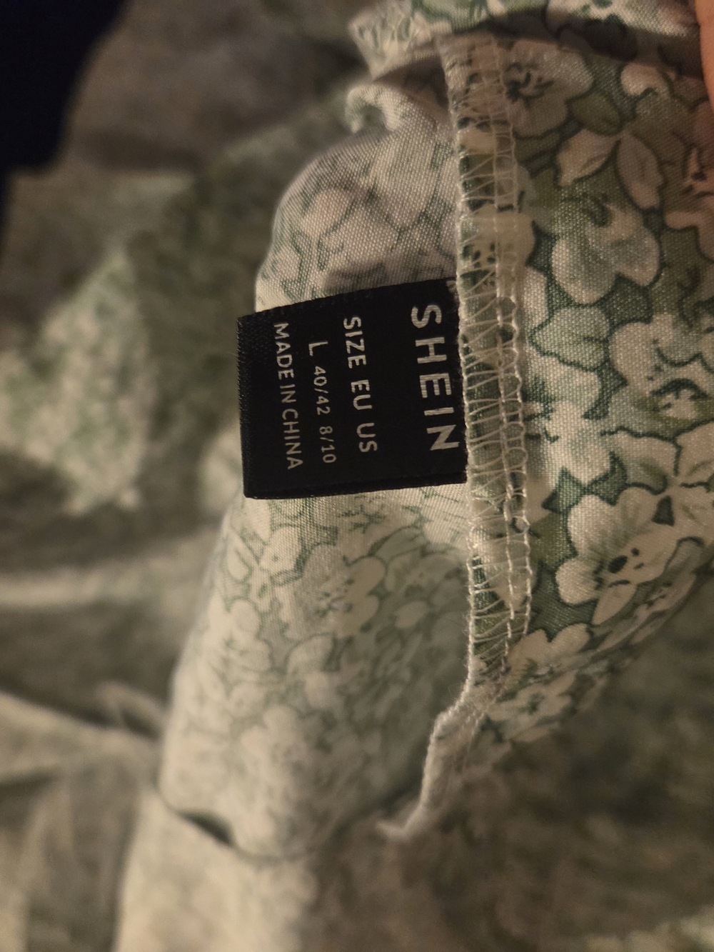 Shein Skirt - Picture 4 of 4